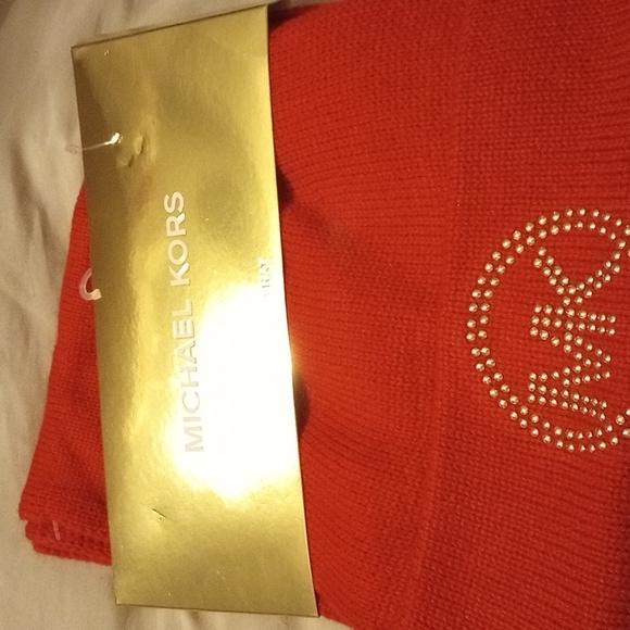 Michael kors ladies studded logo Scarf and beanie set